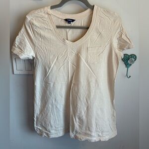 Reitmans Cream V-Neck Short Sleeve Tee
